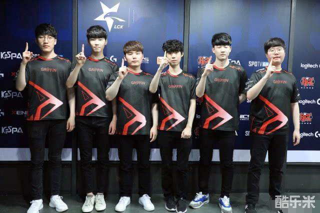 公牛擺脫拉 公牛擺脫拉